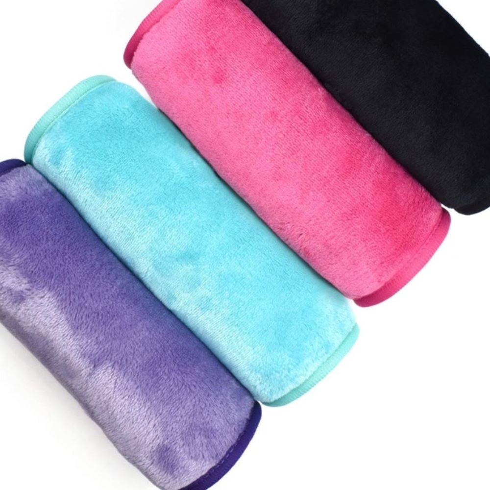 Make up remover cloth